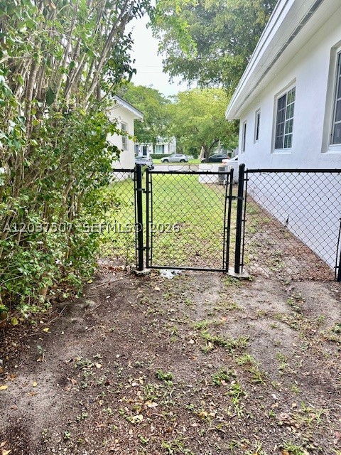 3801 Ponce De Leon Blvd #3801, Coral Gables FL 33134