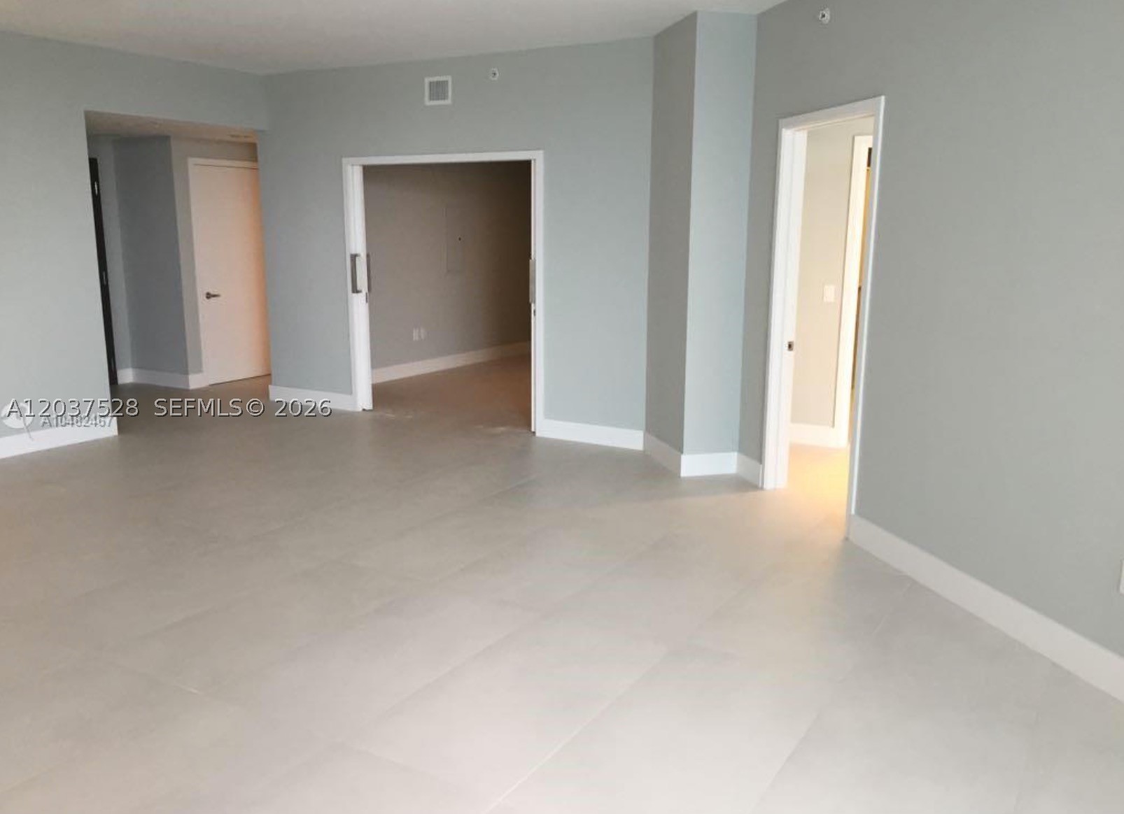17301 Biscayne Blvd #1604, North Miami Beach FL 33160