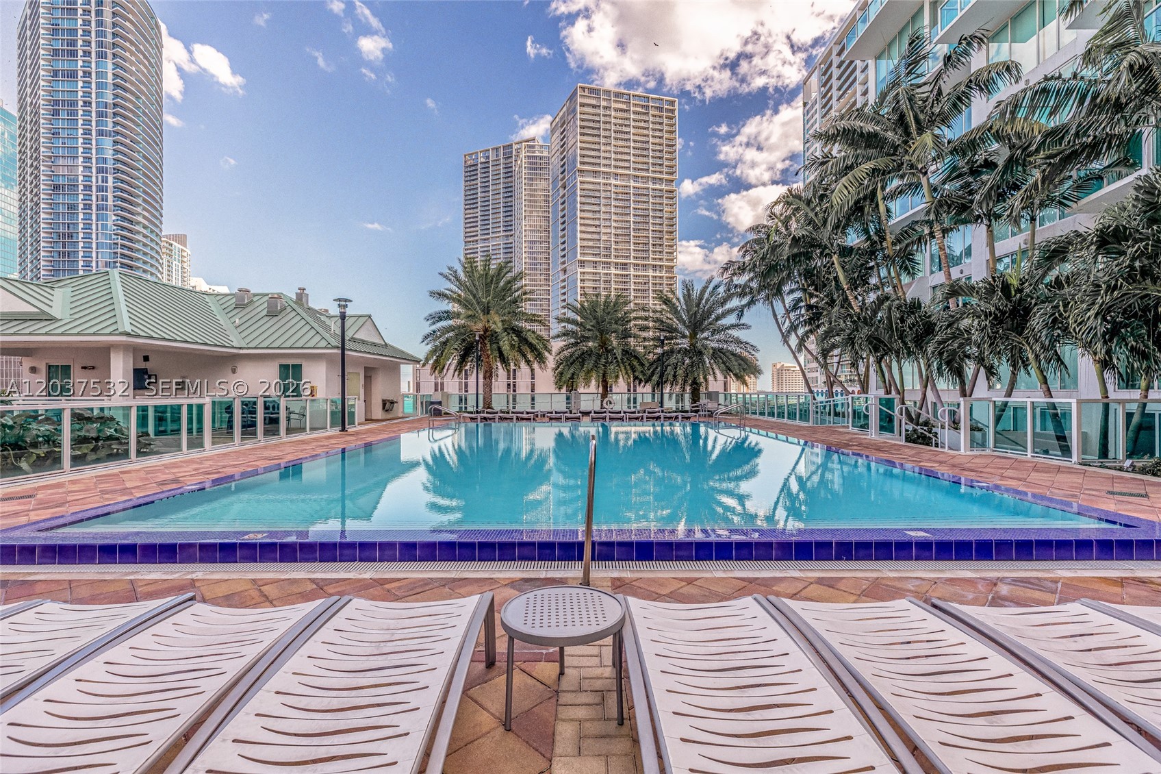 41 SE 5th St #706, Miami FL 33131