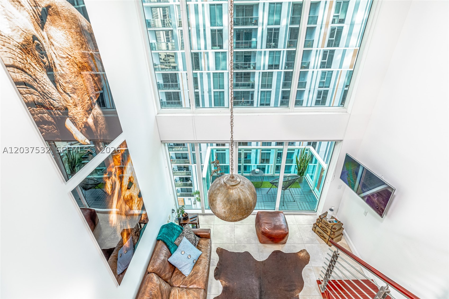 41 SE 5th St #706, Miami FL 33131