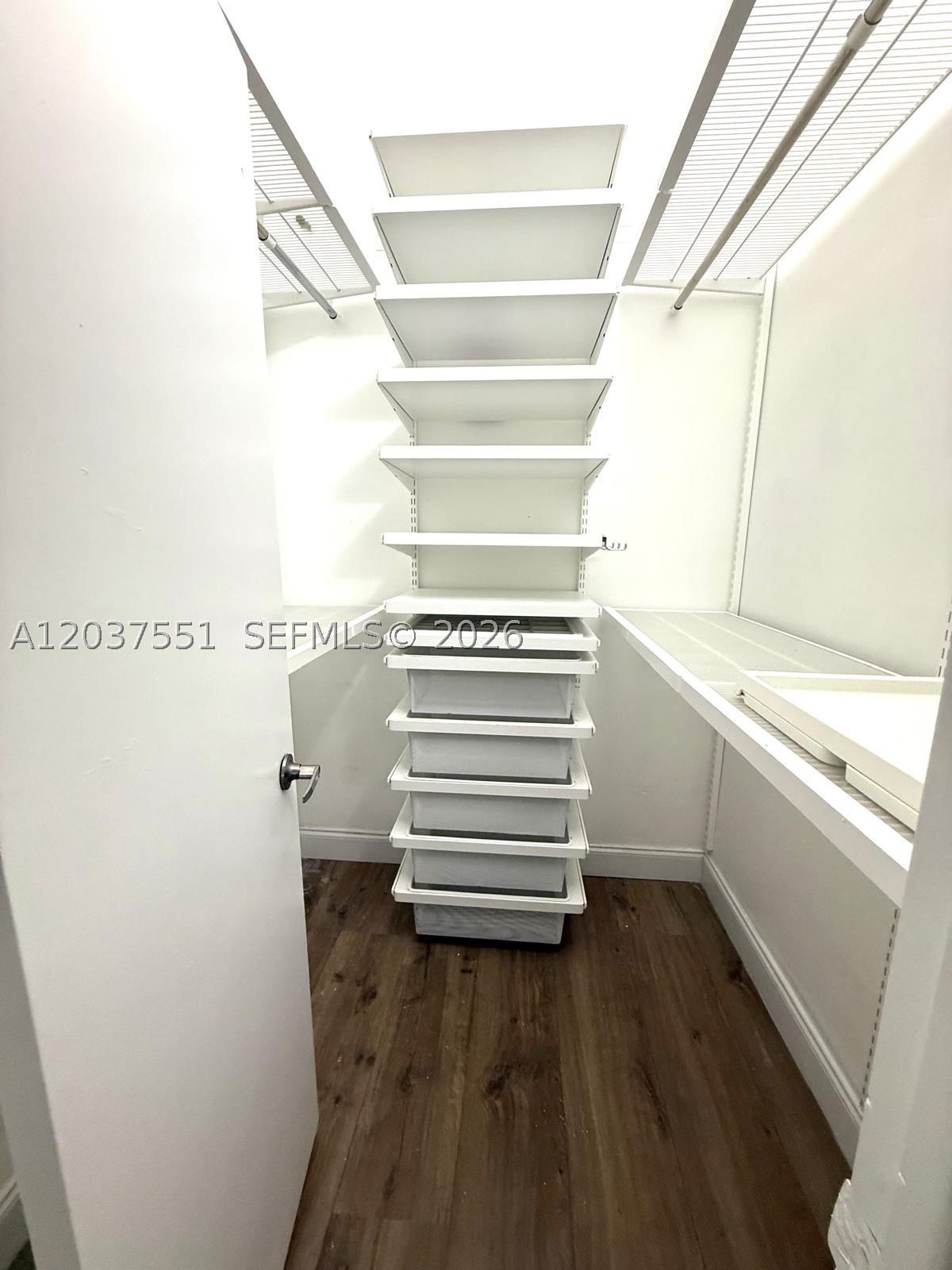 7968 SW 105th Pl, Miami FL 33173
