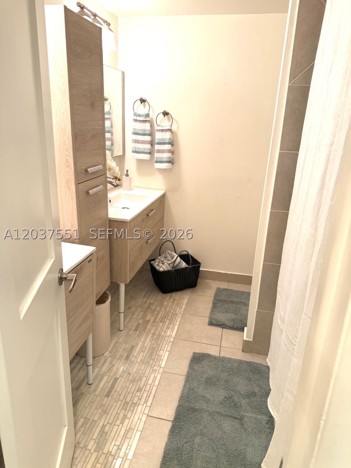 7968 SW 105th Pl, Miami FL 33173