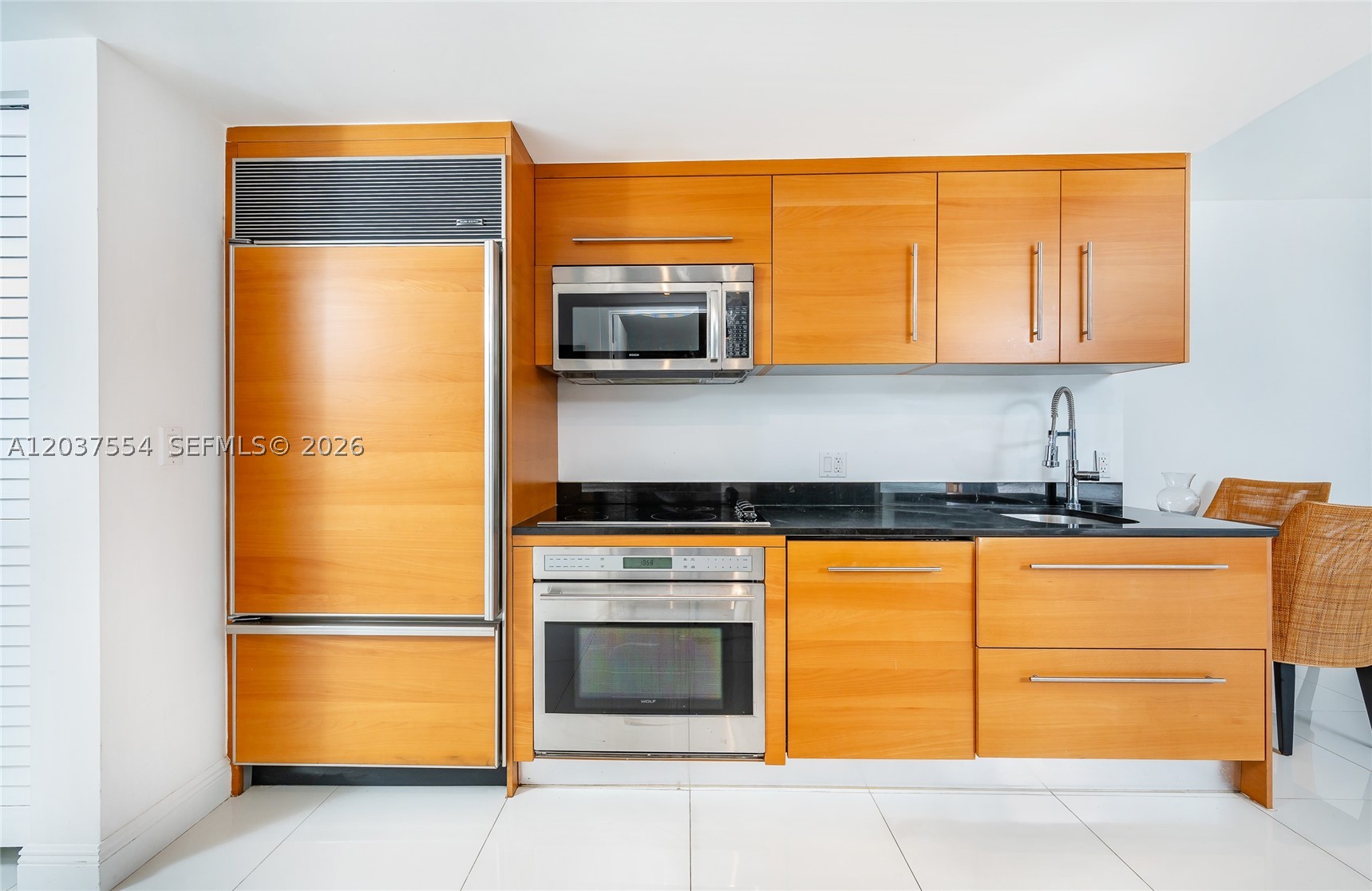 475 Brickell Ave #2908, Miami FL 33131