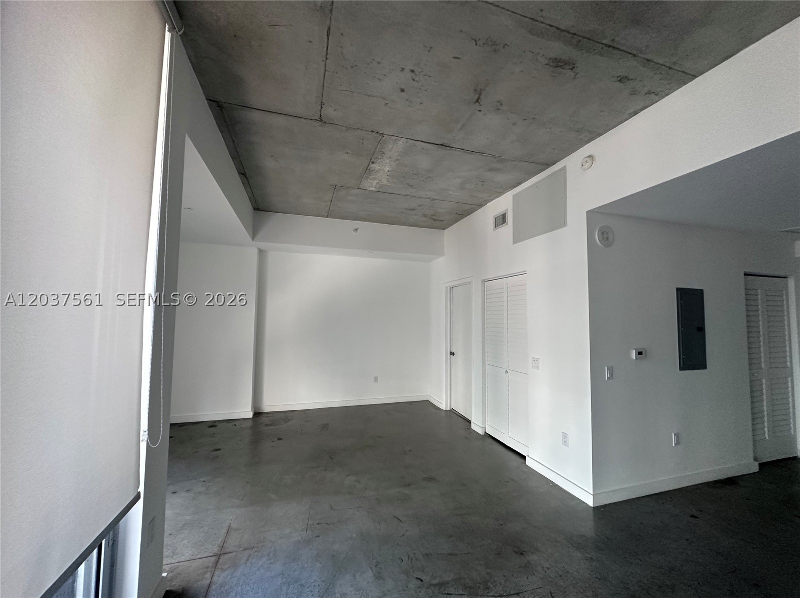 151 SE 1st St #2405, Miami FL 33131