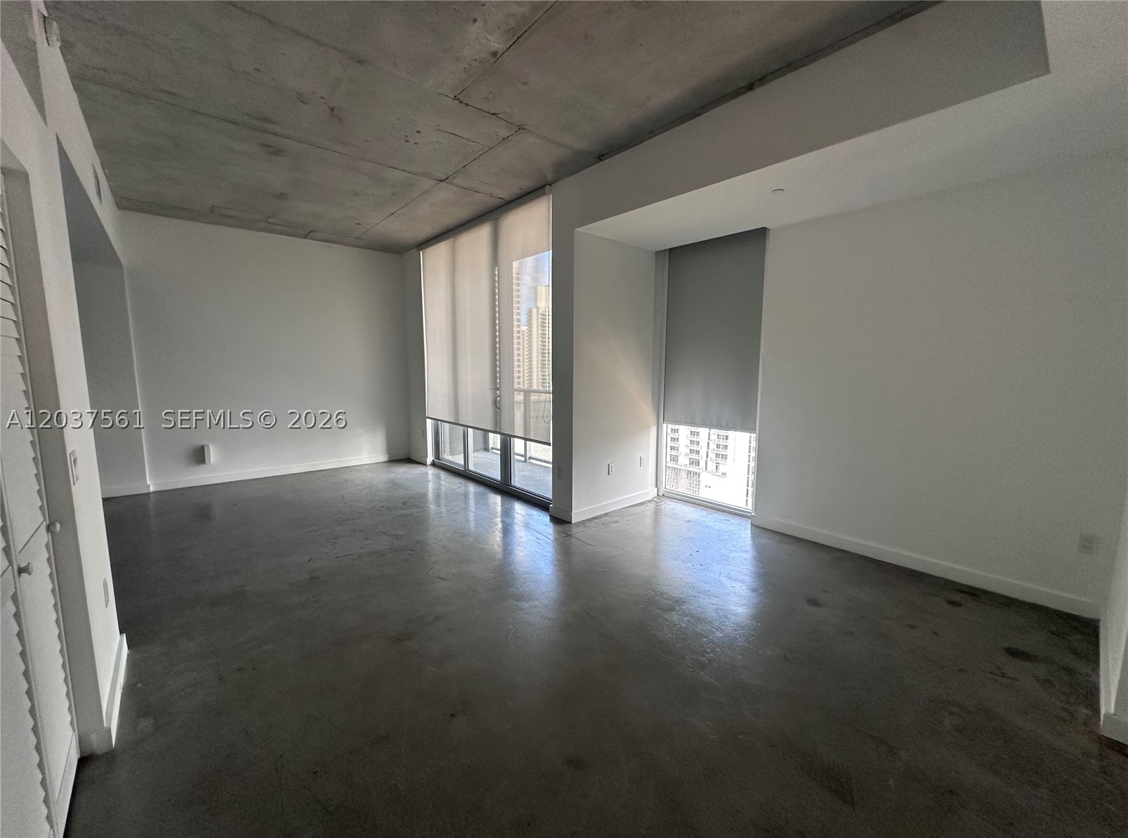 151 SE 1st St #2405, Miami FL 33131