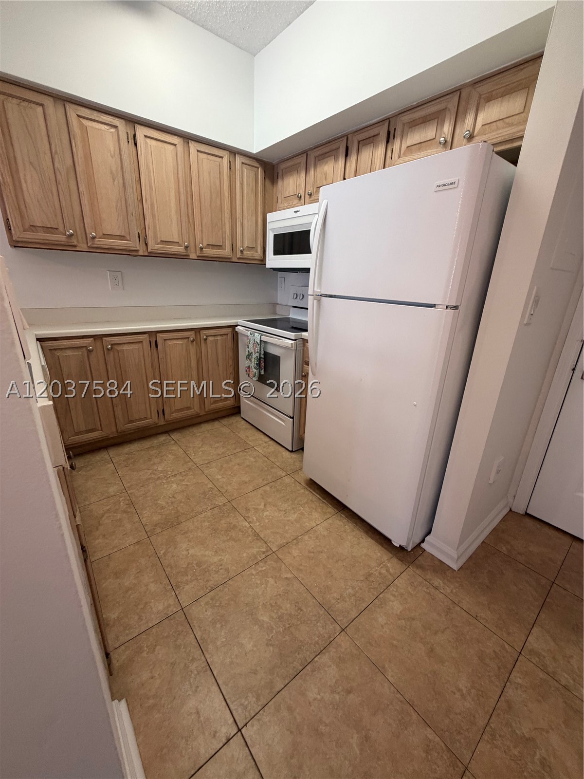 1280 S Alhambra Cir #1413, Coral Gables FL 33146