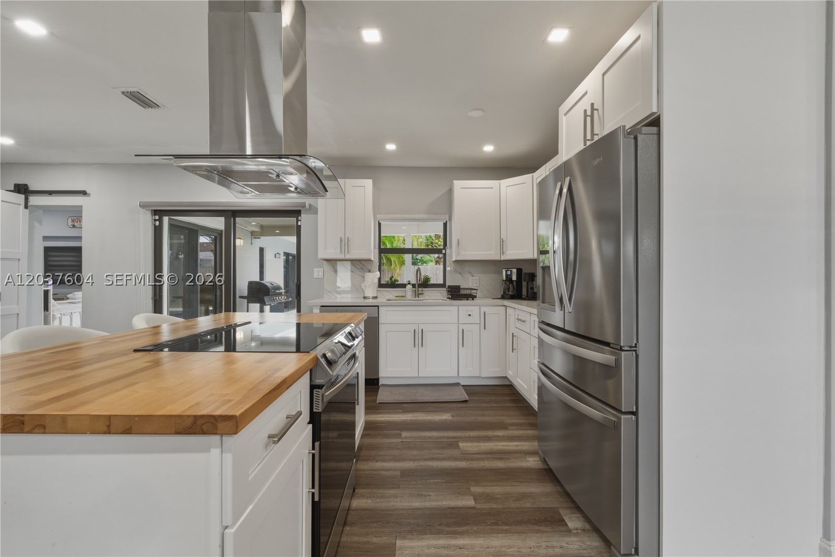 7395 SW 39th St, Miami FL 33155