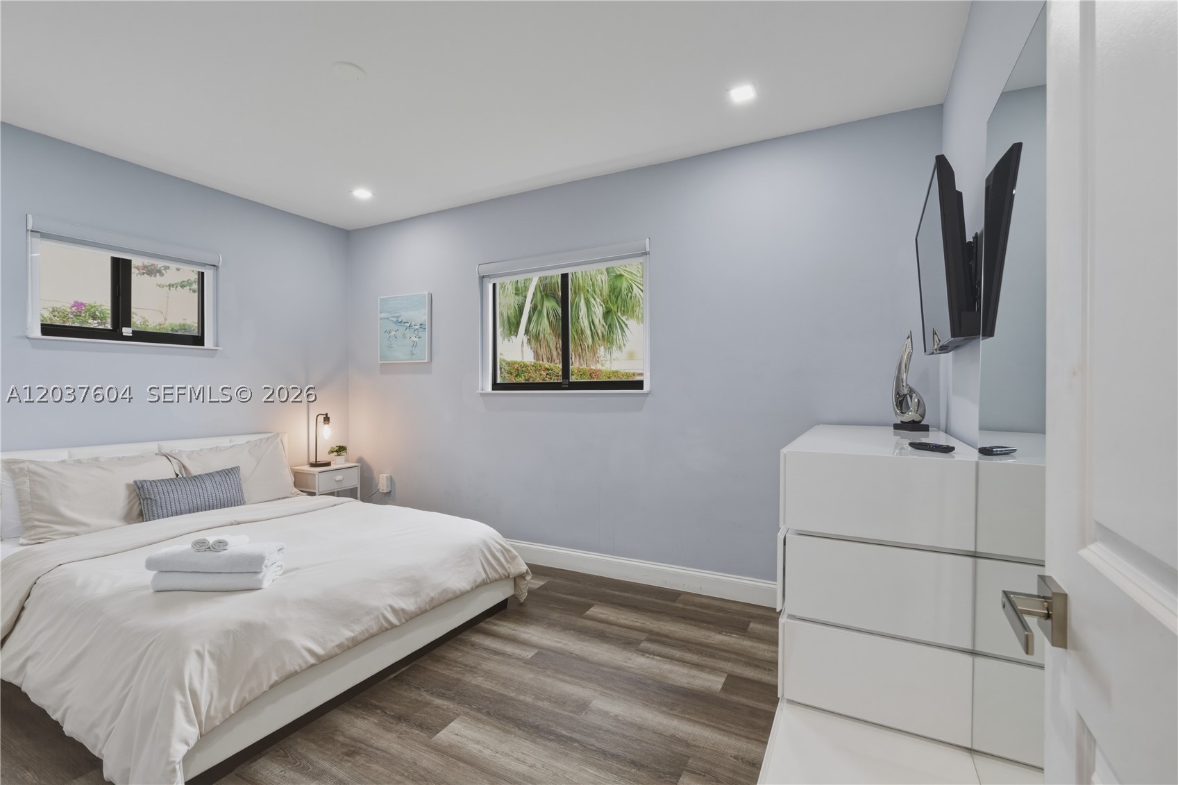 7395 SW 39th St, Miami FL 33155