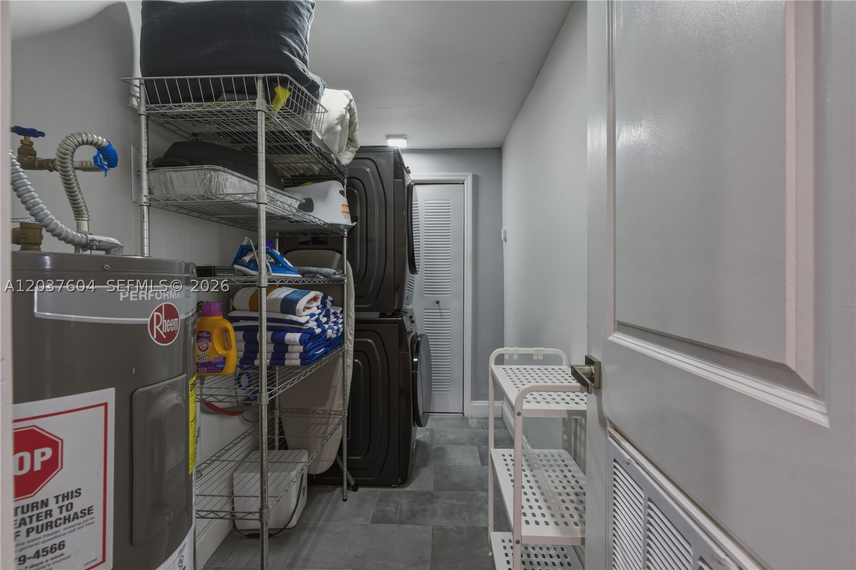 7395 SW 39th St, Miami FL 33155