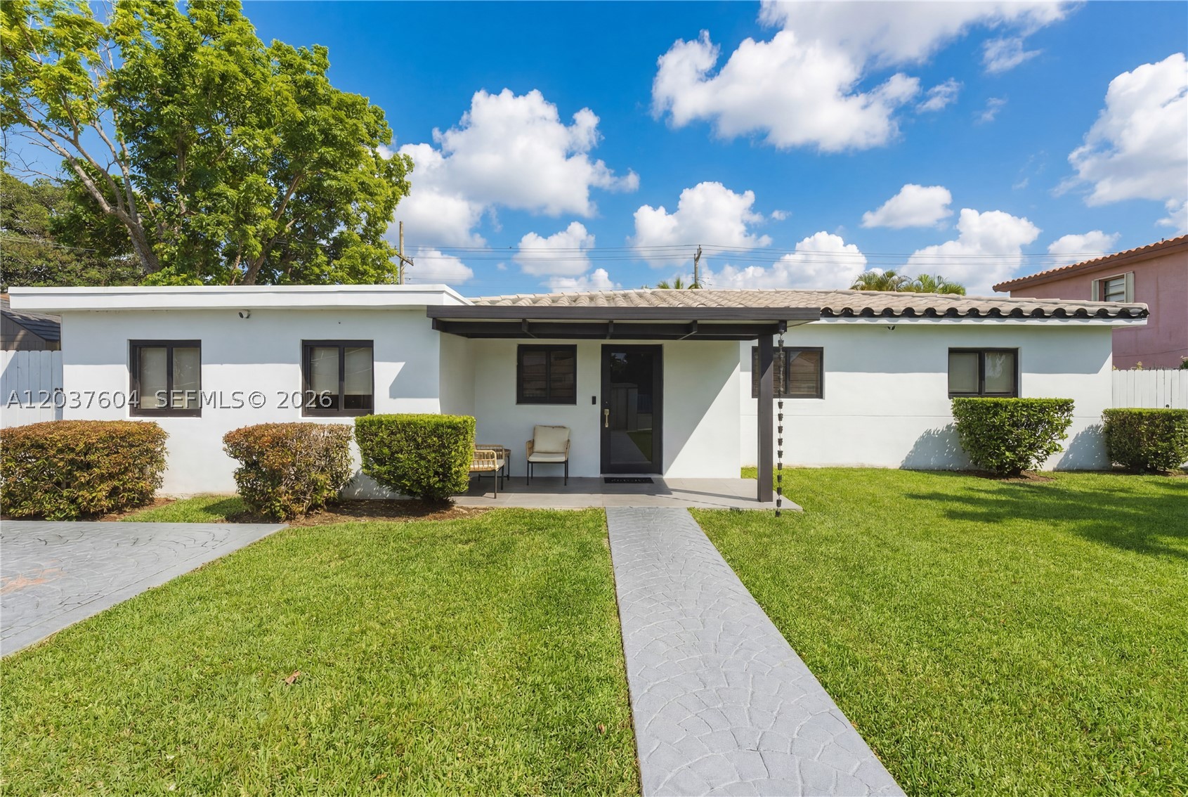 7395 SW 39th St, Miami FL 33155