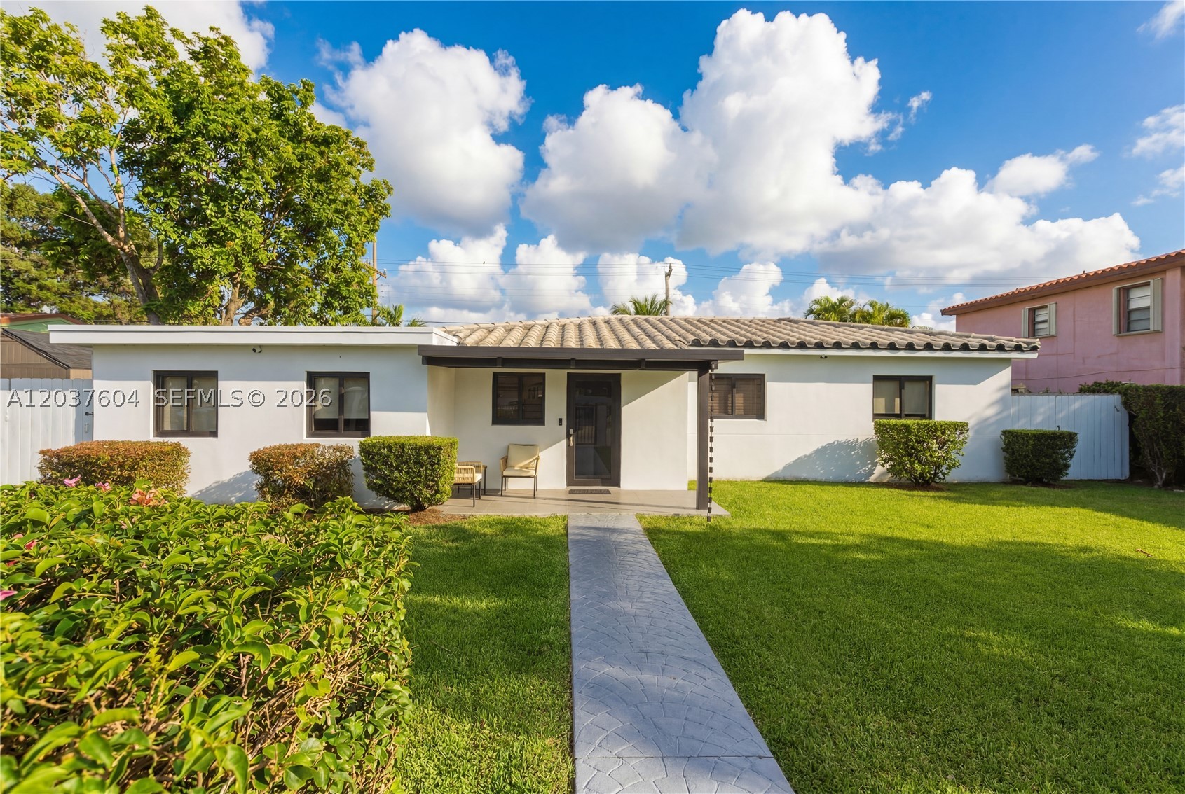 7395 SW 39th St, Miami FL 33155