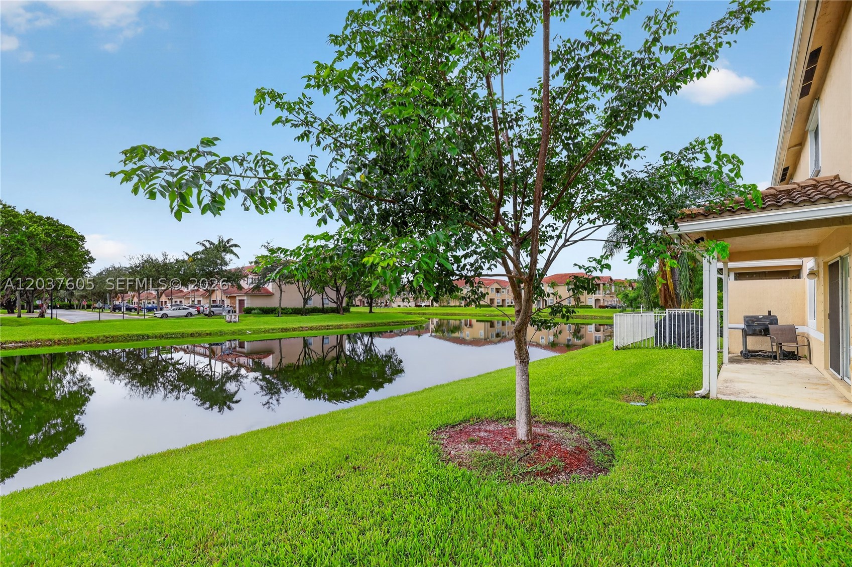 8968 Lancaster St, Tamarac FL 33321