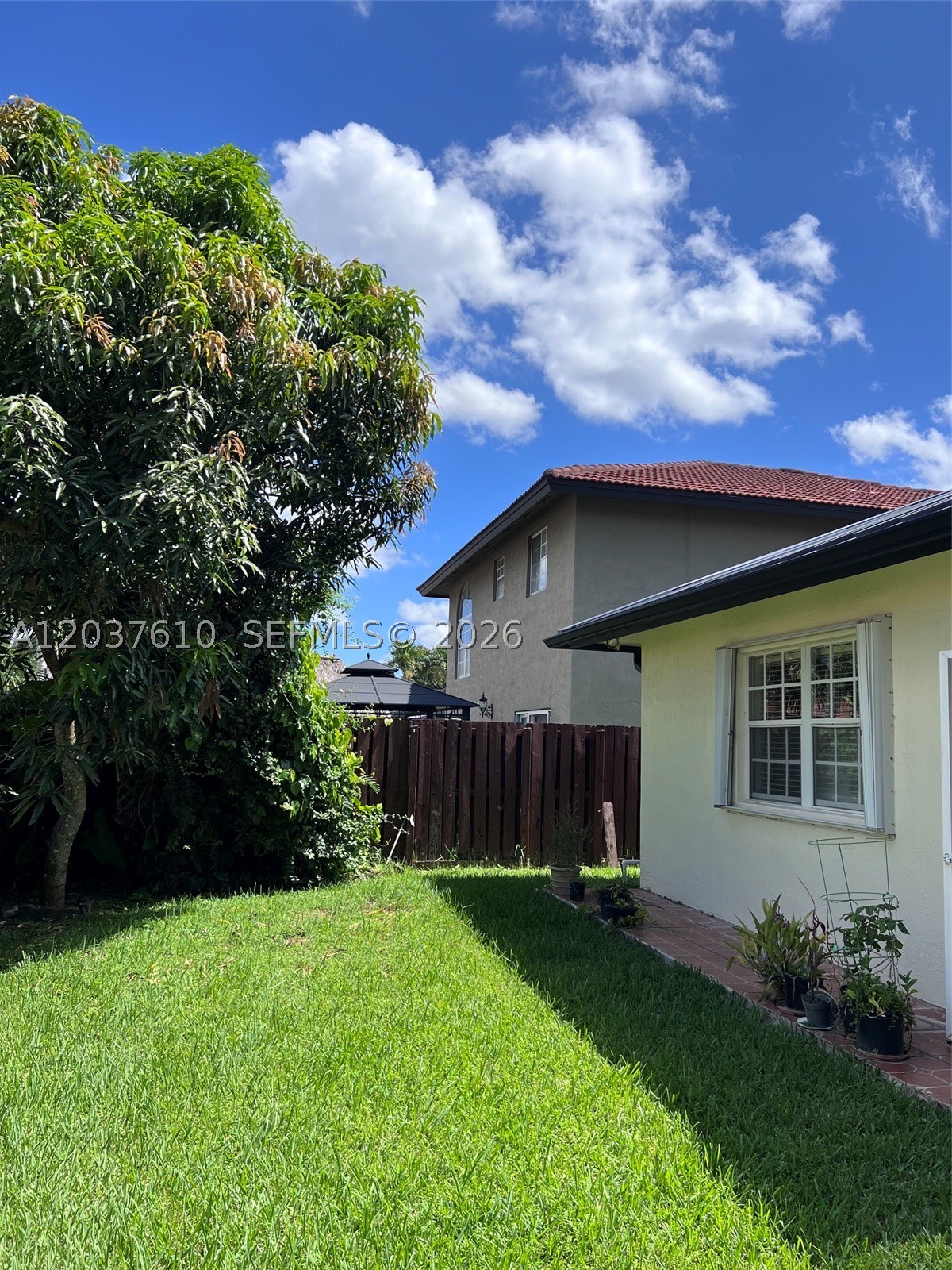 10155 SW 159th Ct, Miami FL 33196