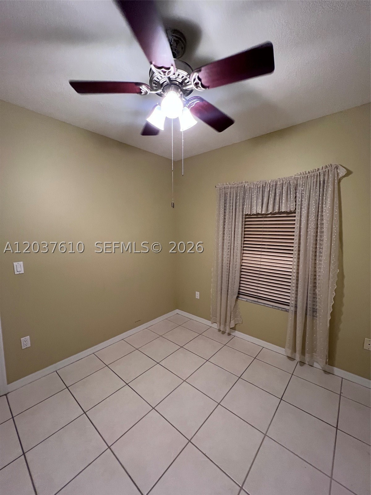 10155 SW 159th Ct, Miami FL 33196