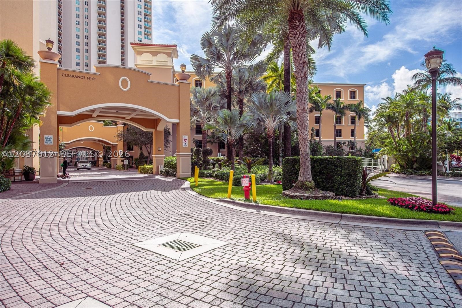 3340 NE 190th ST #1101, Aventura FL 33180