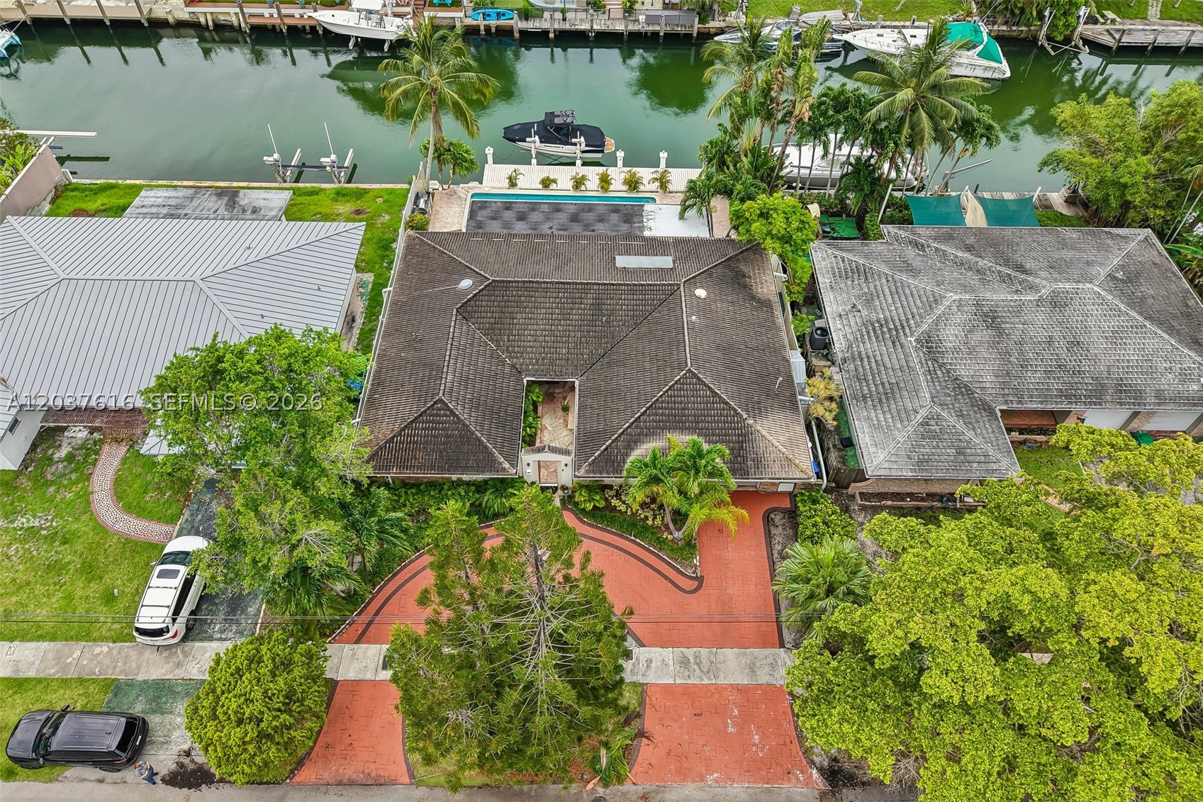 1140 NE 87th St, Miami FL 33138