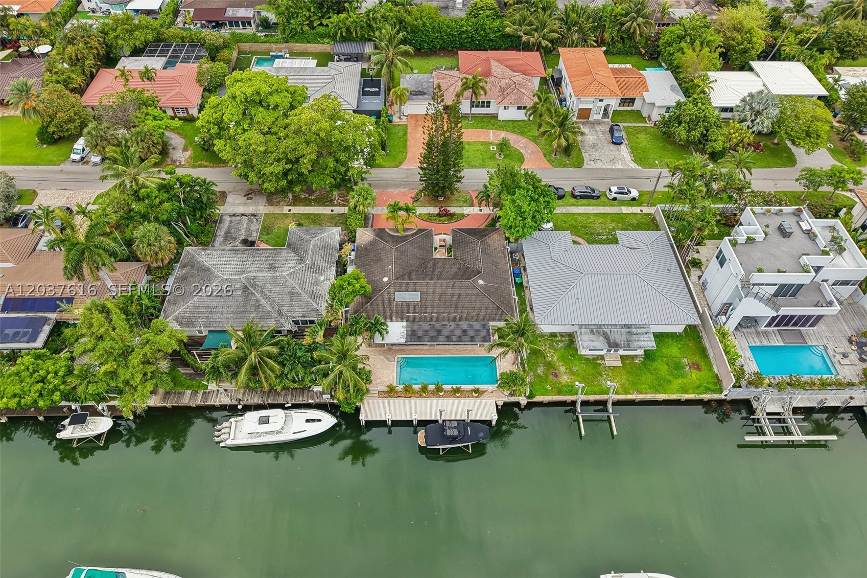 1140 NE 87th St, Miami FL 33138