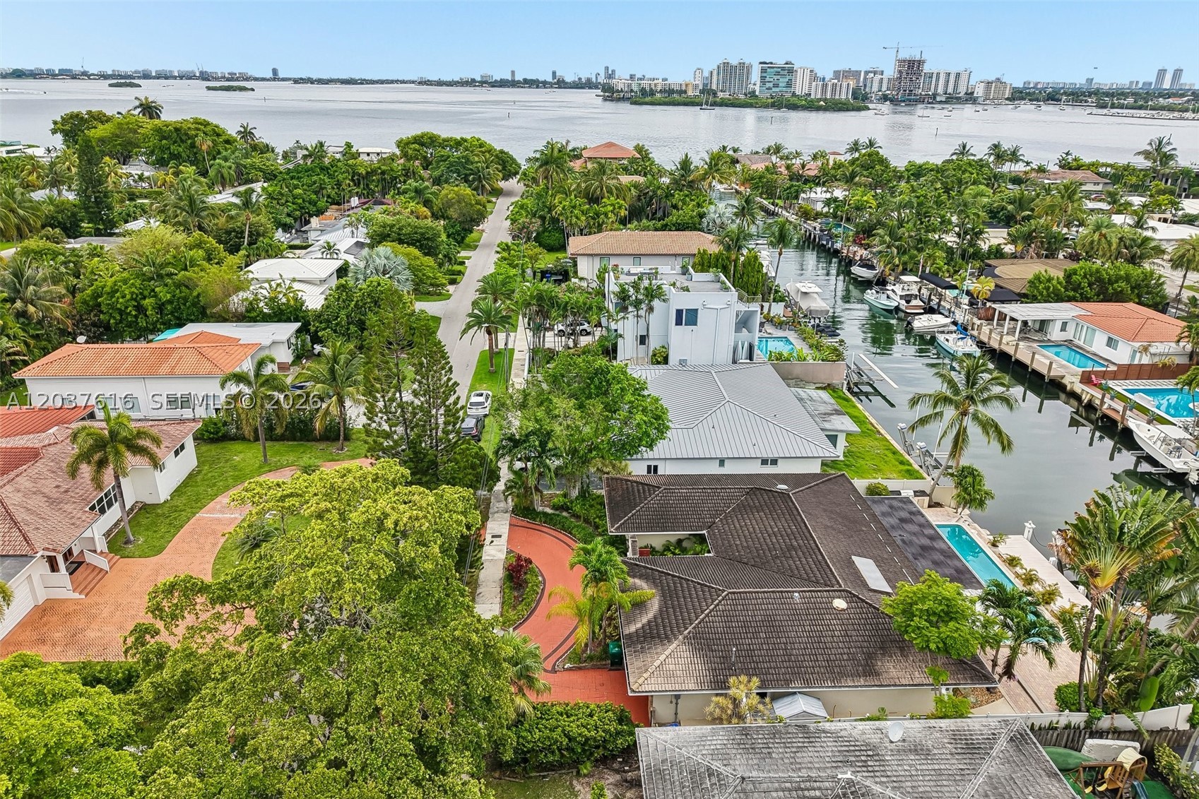 1140 NE 87th St, Miami FL 33138