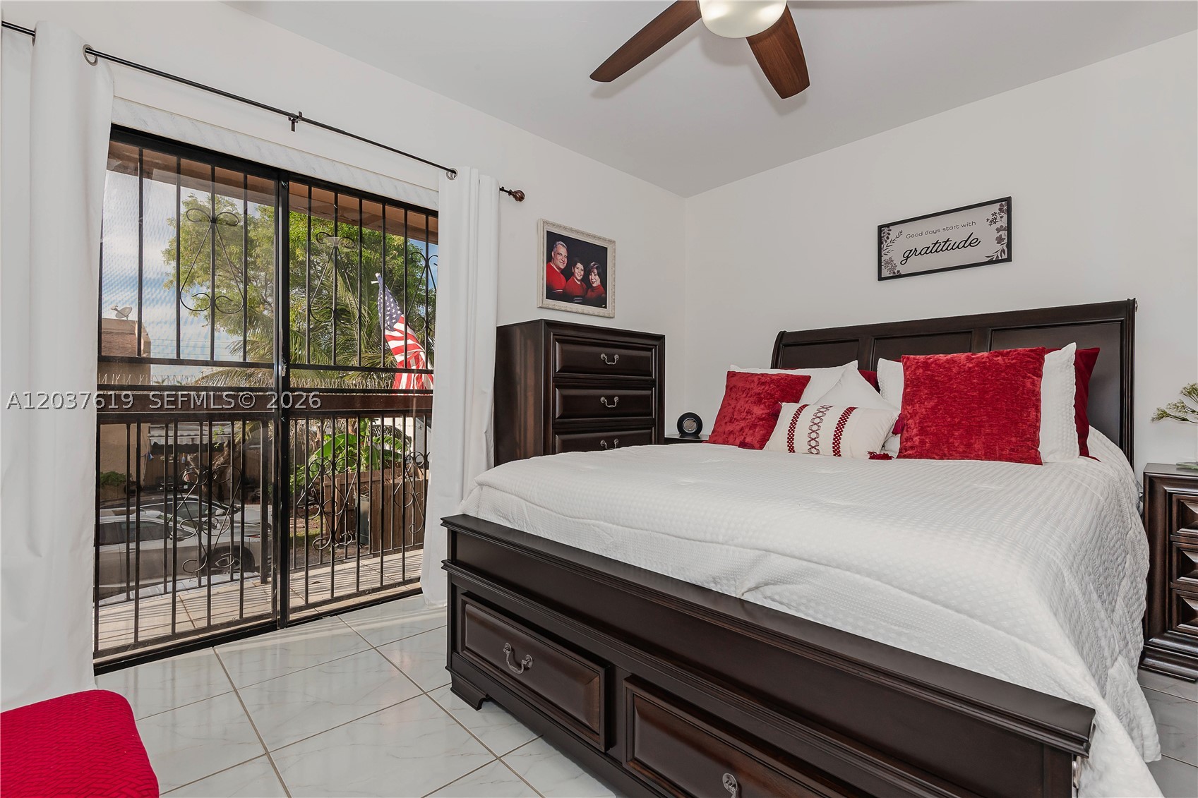 1052 W 79th St #11, Hialeah FL 33014