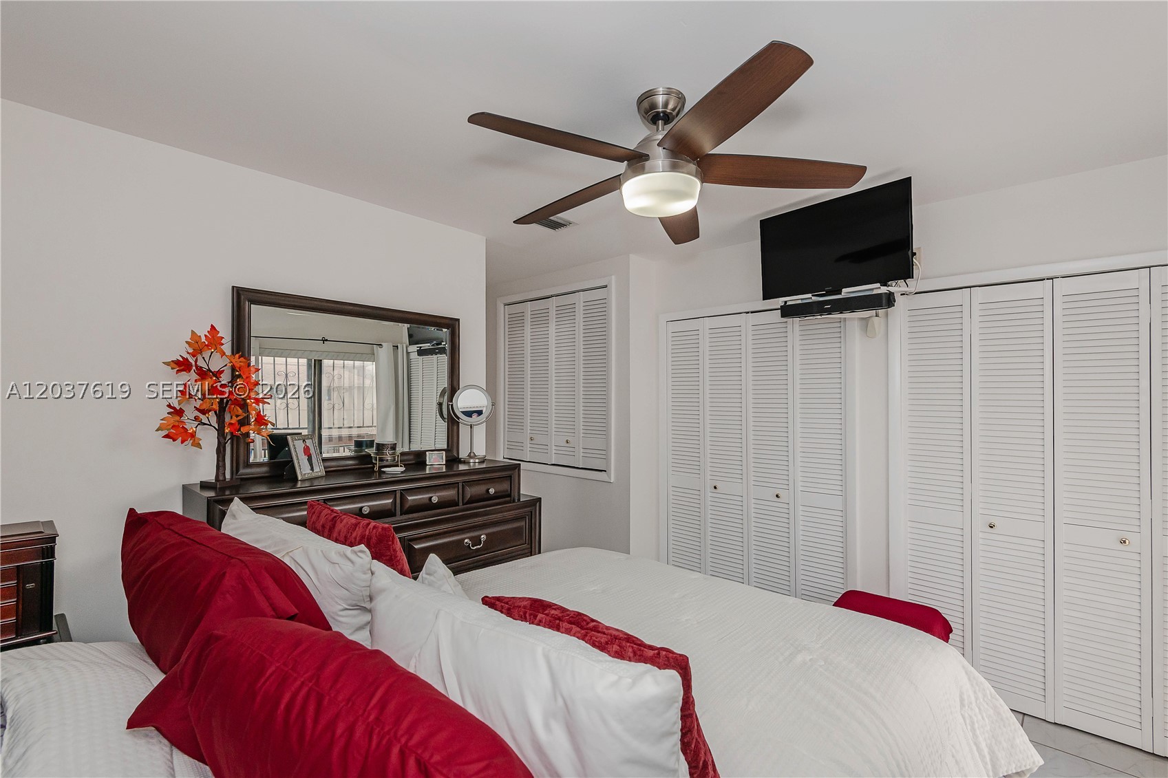 1052 W 79th St #11, Hialeah FL 33014