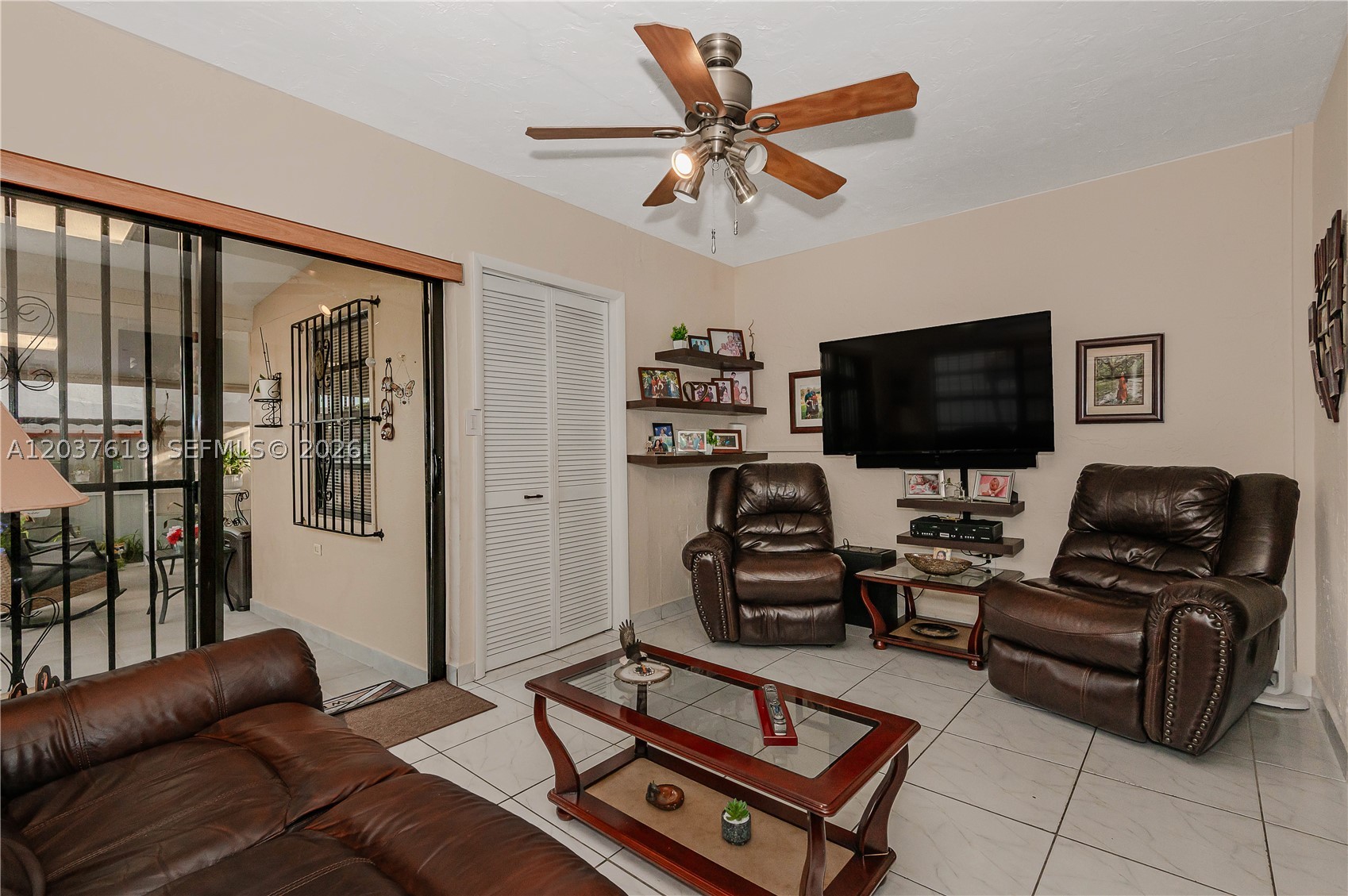 1052 W 79th St #11, Hialeah FL 33014
