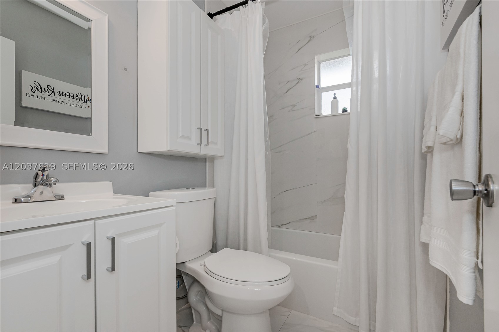 1052 W 79th St #11, Hialeah FL 33014