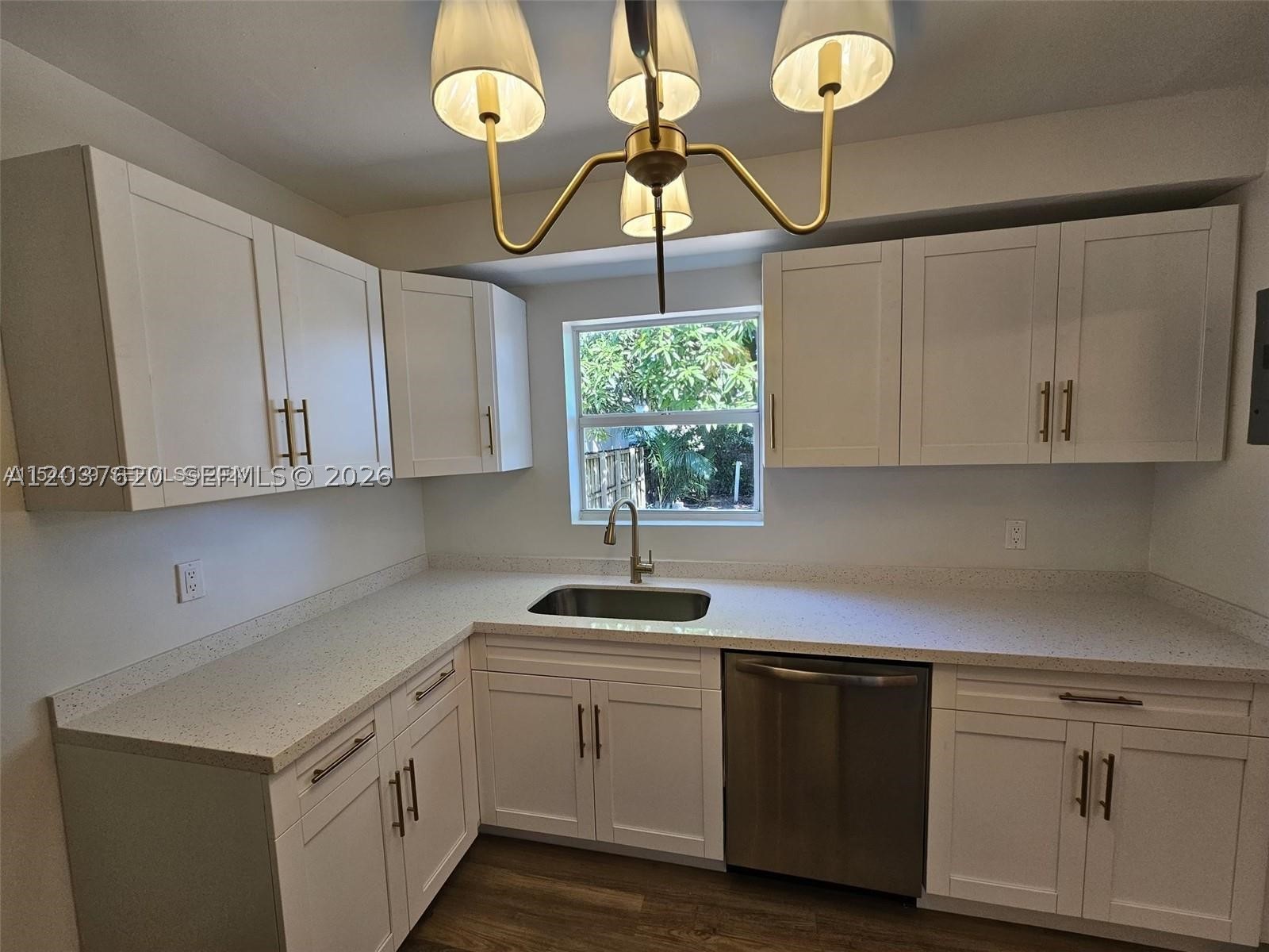 1915 Normandy Dr #-, Miami Beach FL 33141