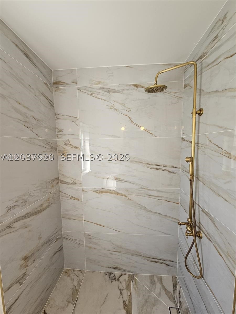 1915 Normandy Dr #-, Miami Beach FL 33141