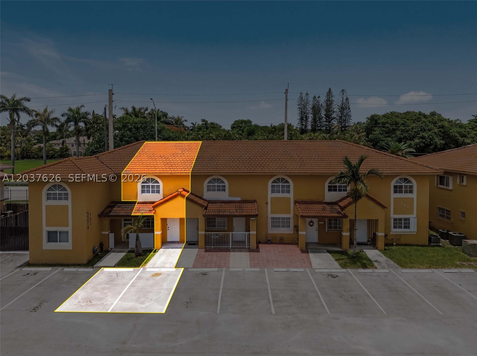 3574 W 80th St #63-201, Hialeah FL 33018