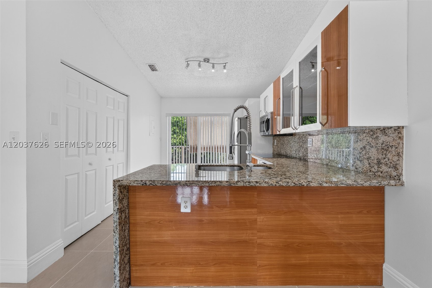 3574 W 80th St #63-201, Hialeah FL 33018