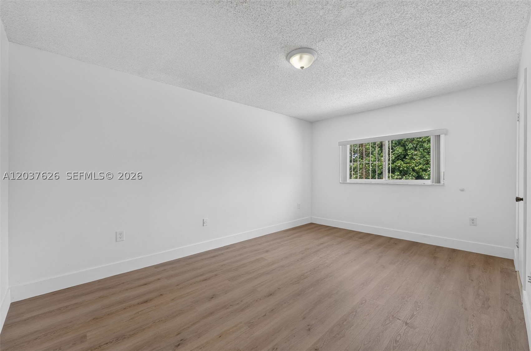 3574 W 80th St #63-201, Hialeah FL 33018