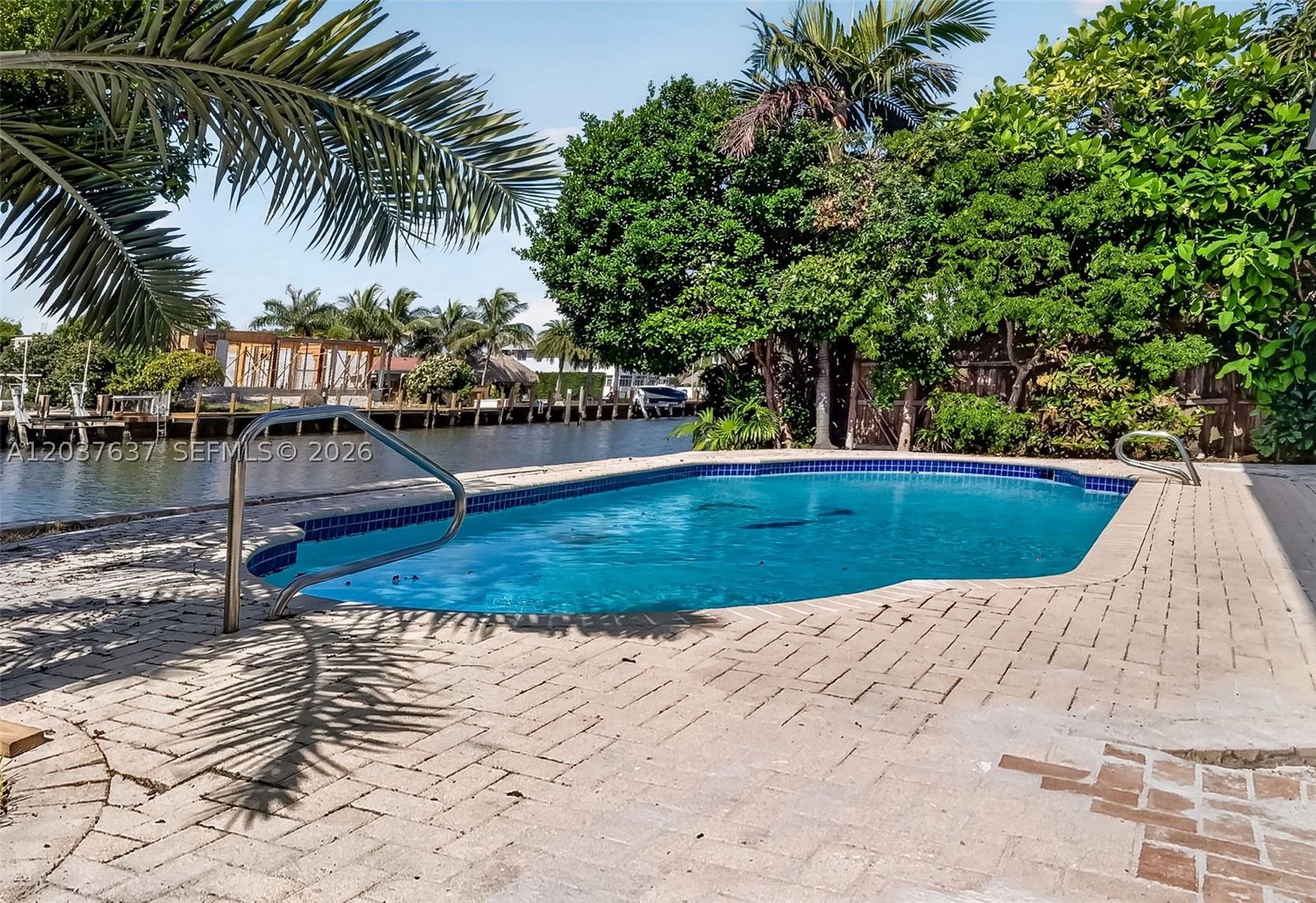2832 NE 24th Ct, Fort Lauderdale FL 33305