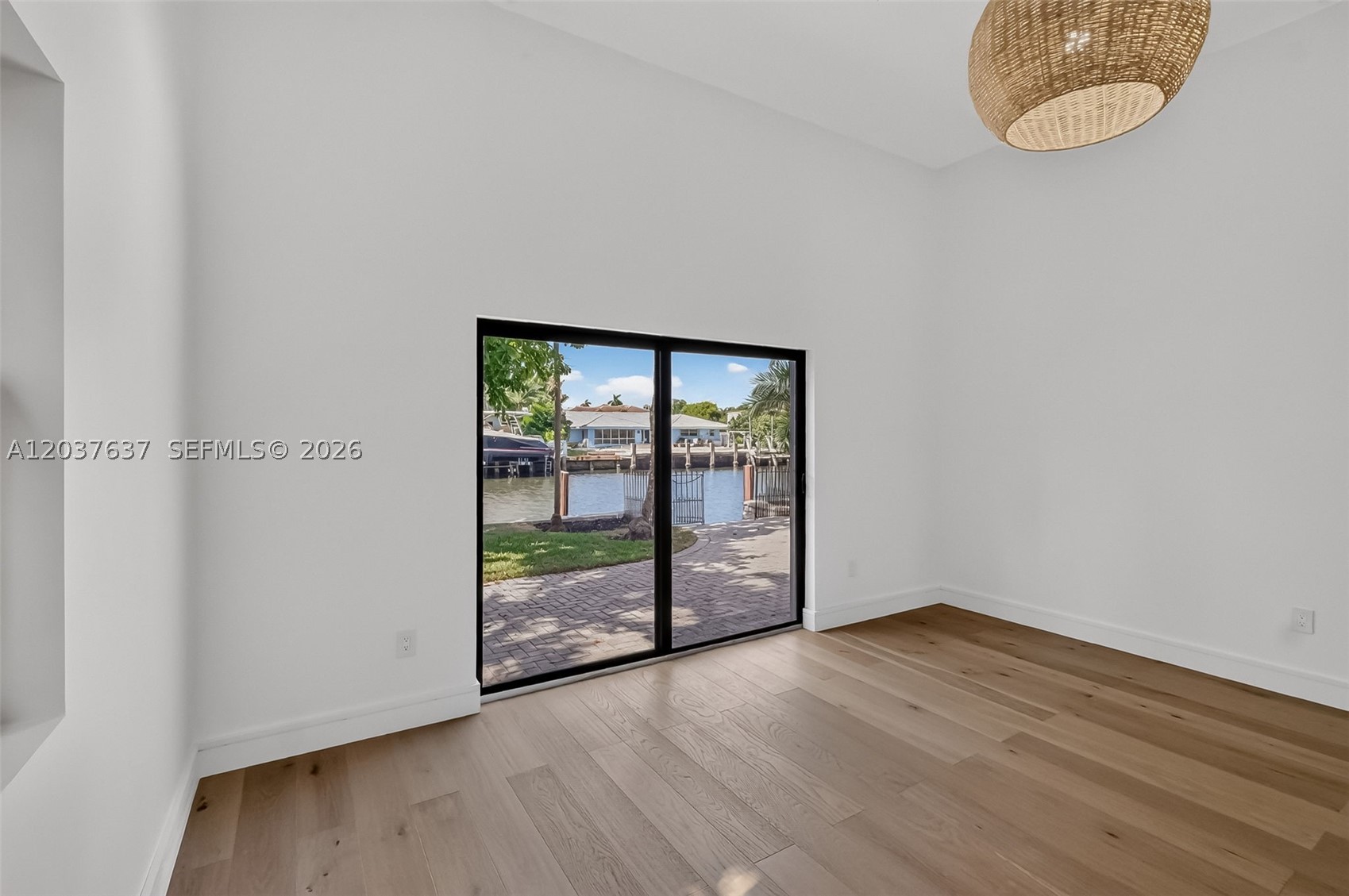 2832 NE 24th Ct, Fort Lauderdale FL 33305