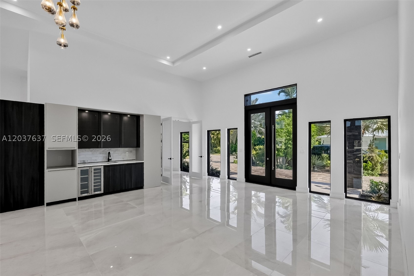 2832 NE 24th Ct, Fort Lauderdale FL 33305