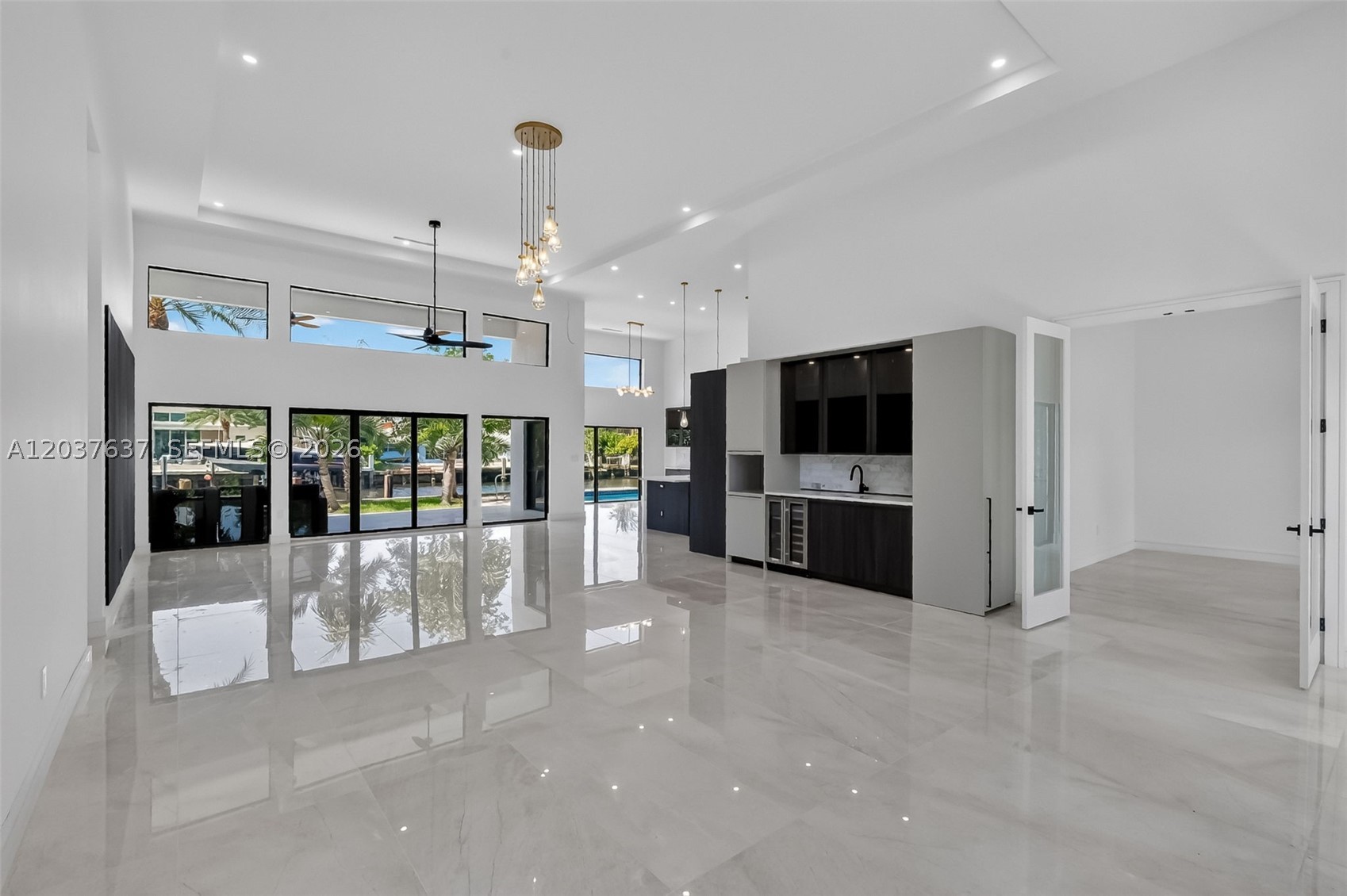 2832 NE 24th Ct, Fort Lauderdale FL 33305