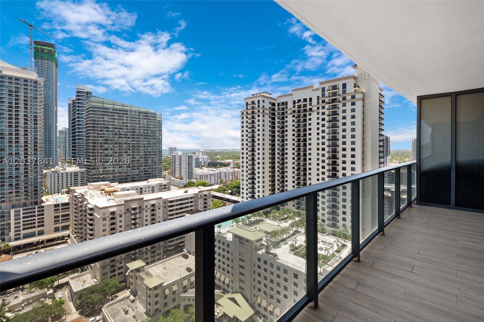 45 SW 9th St #2305, Miami FL 33130