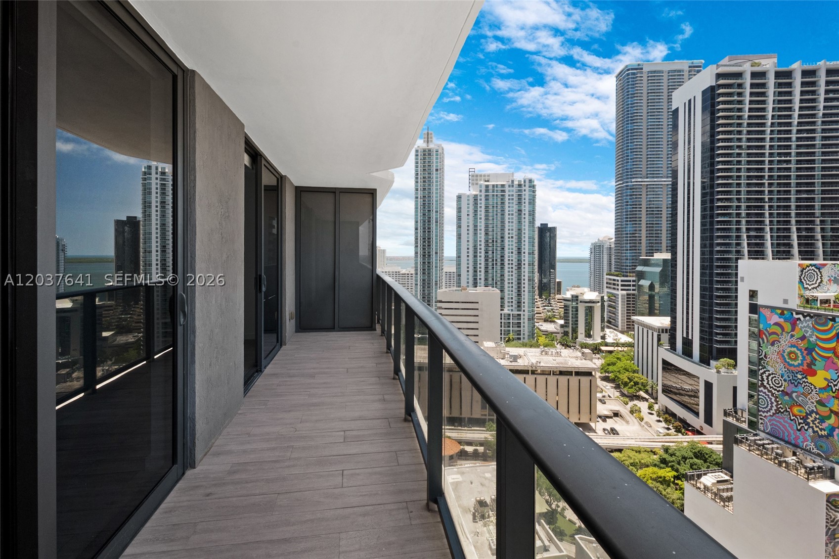 45 SW 9th St #2305, Miami FL 33130