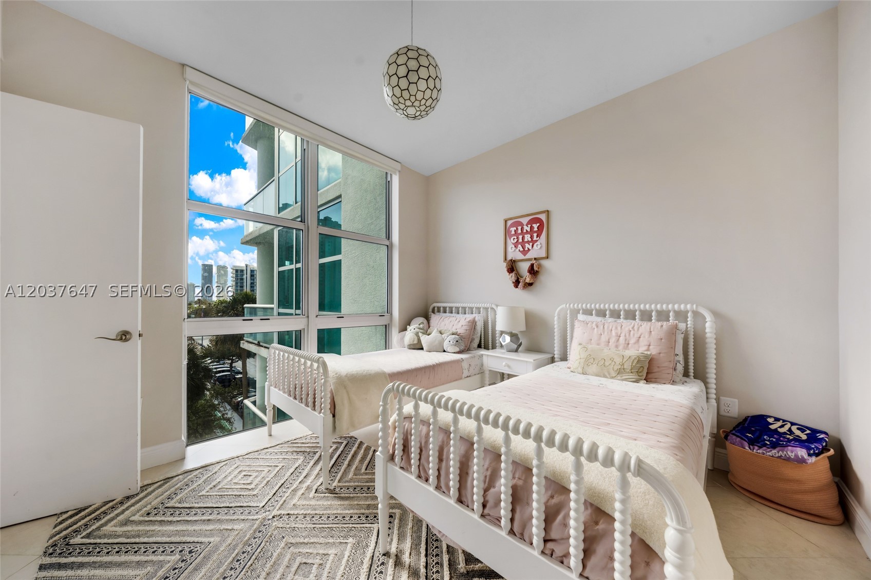 3131 NE 188th St #2-506, Aventura FL 33180