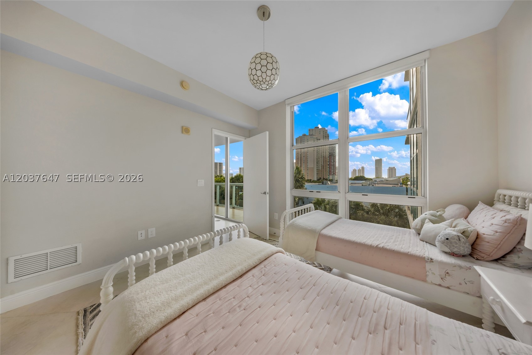 3131 NE 188th St #2-506, Aventura FL 33180