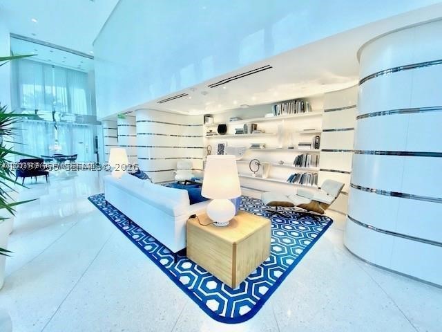 16901 Collins Ave #1104, Sunny Isles Beach FL 33160