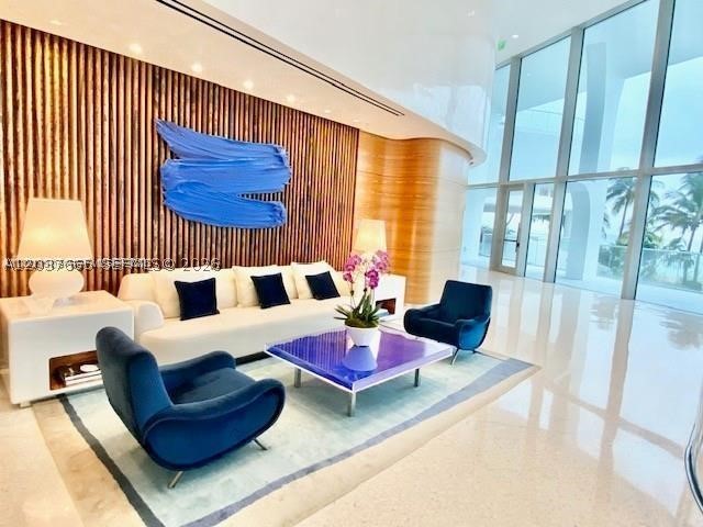 16901 Collins Ave #1104, Sunny Isles Beach FL 33160