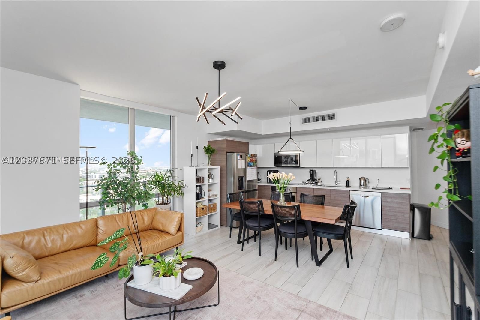 1010 SW 2nd Ave #1709, Miami FL 33130