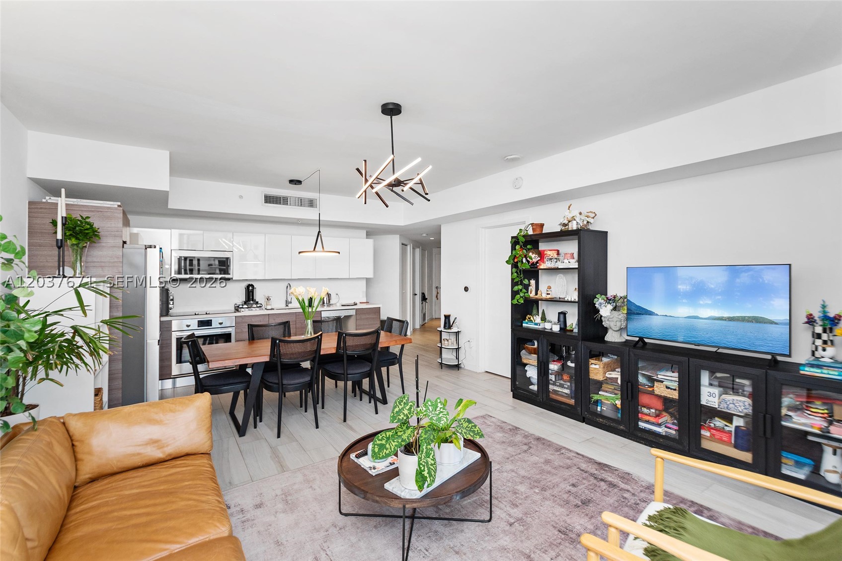 1010 SW 2nd Ave #1709, Miami FL 33130
