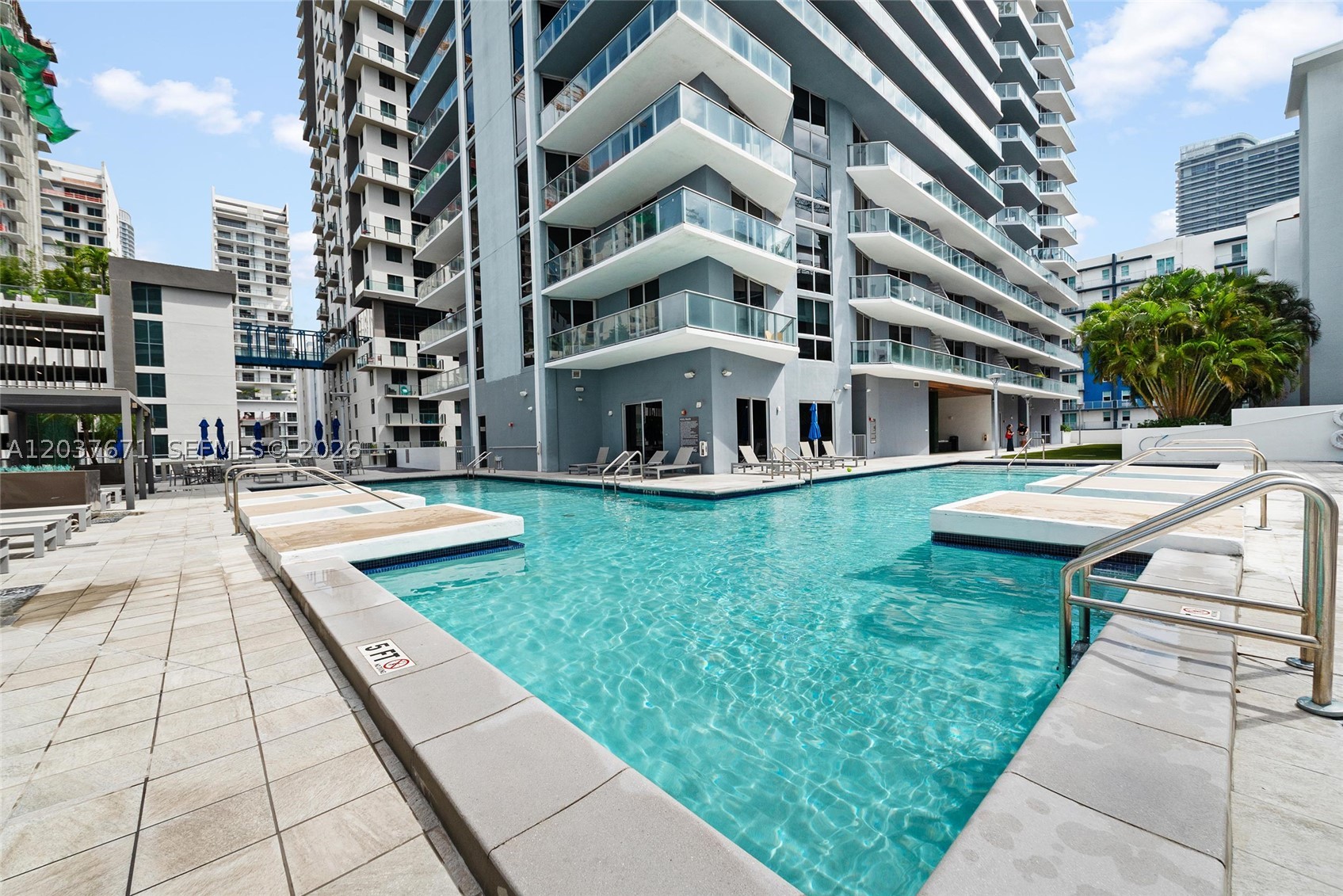 1010 SW 2nd Ave #1709, Miami FL 33130