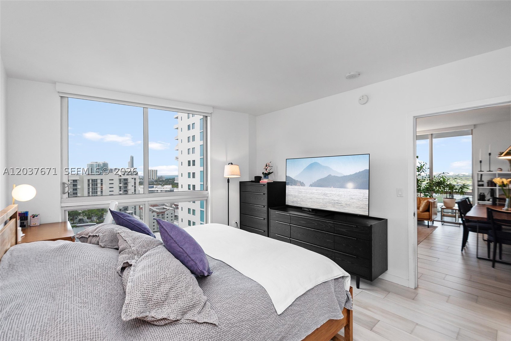 1010 SW 2nd Ave #1709, Miami FL 33130