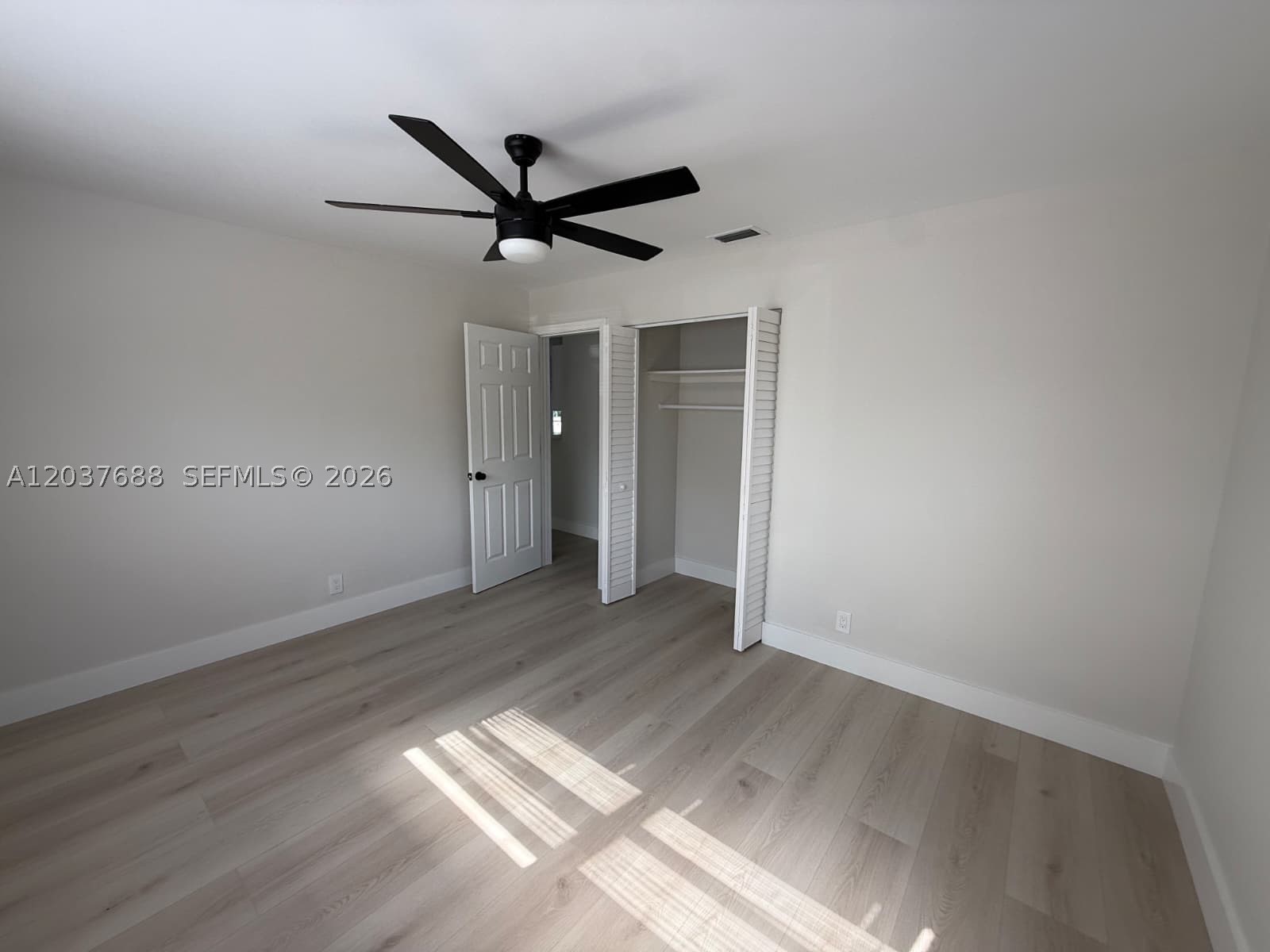 1700 SW 69th Ter, North Lauderdale FL 33068