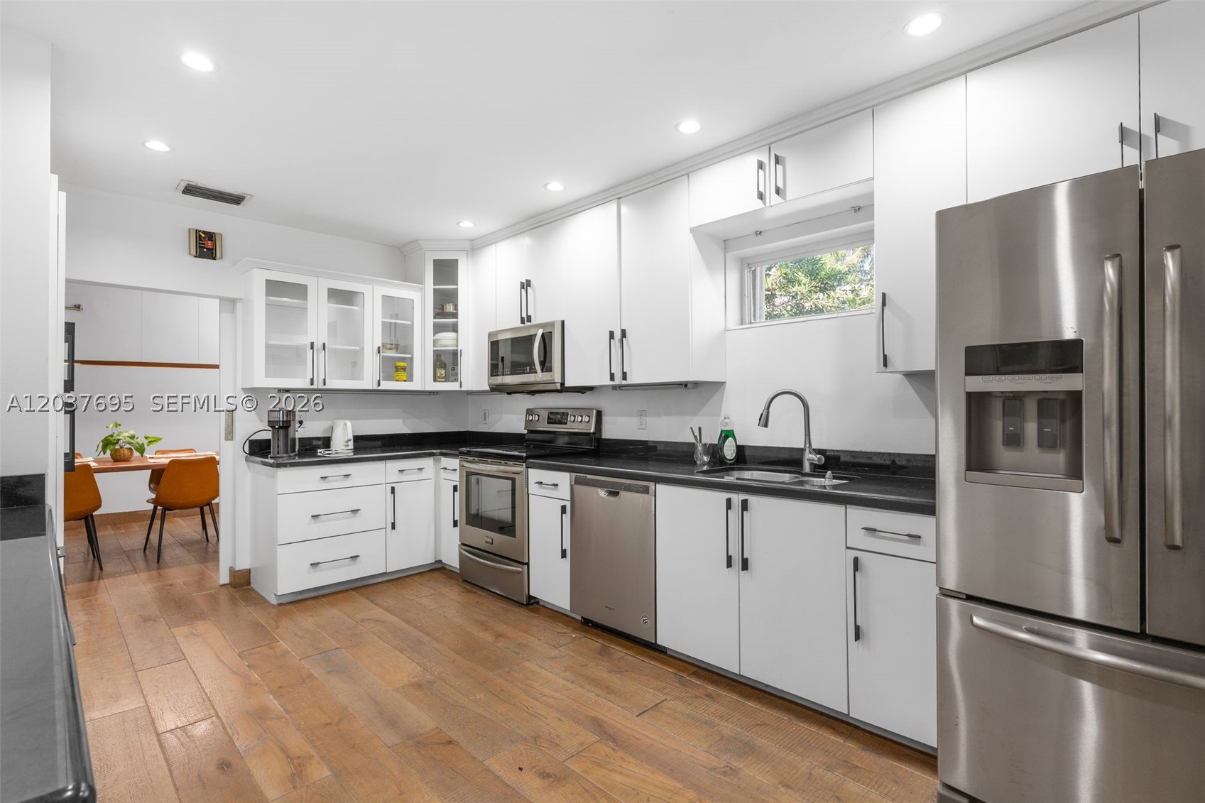 8220 Hawthorne Ave, Miami Beach FL 33141