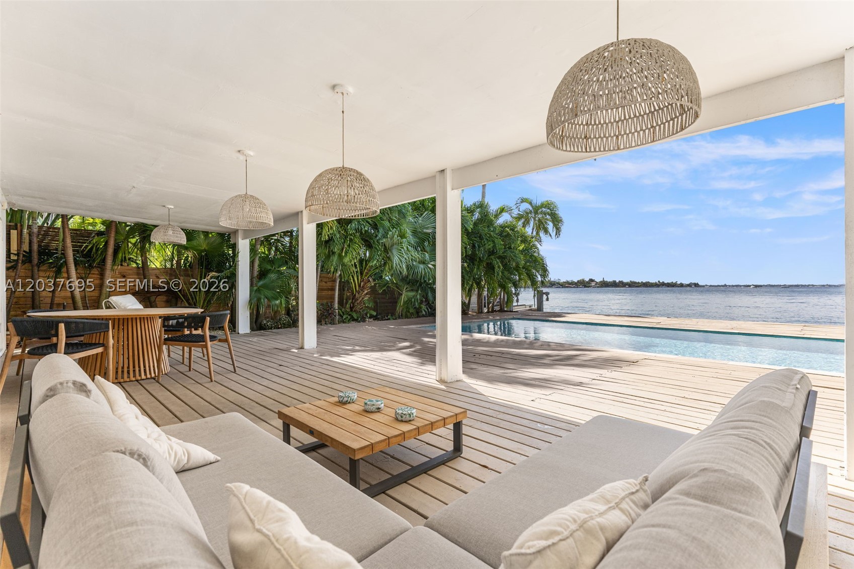 8220 Hawthorne Ave, Miami Beach FL 33141