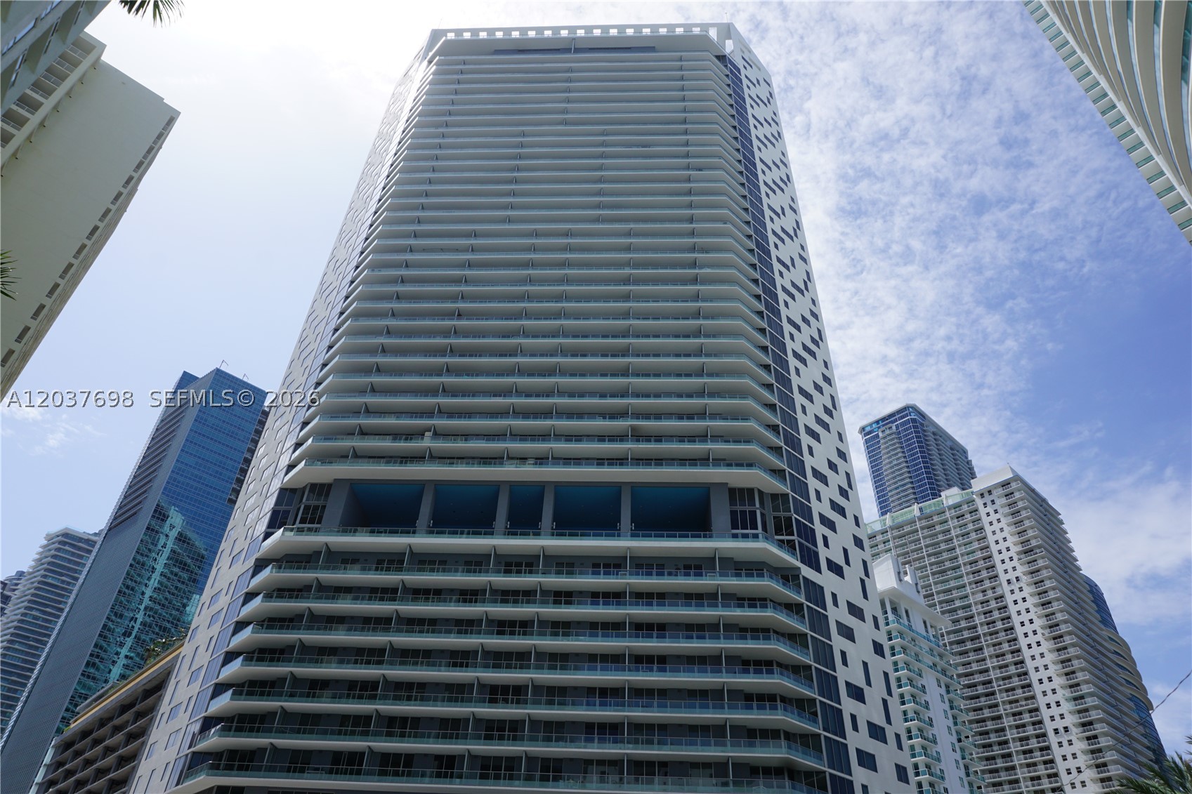 1300 Brickell Bay Dr #1904, Miami FL 33131
