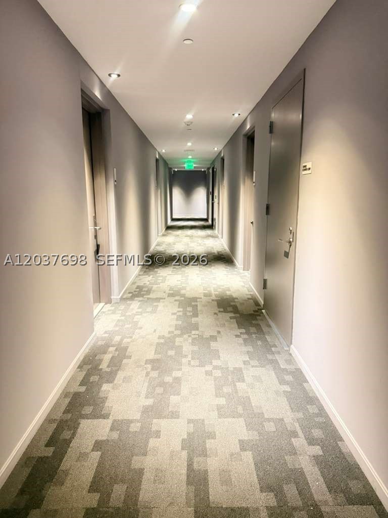1300 Brickell Bay Dr #1904, Miami FL 33131